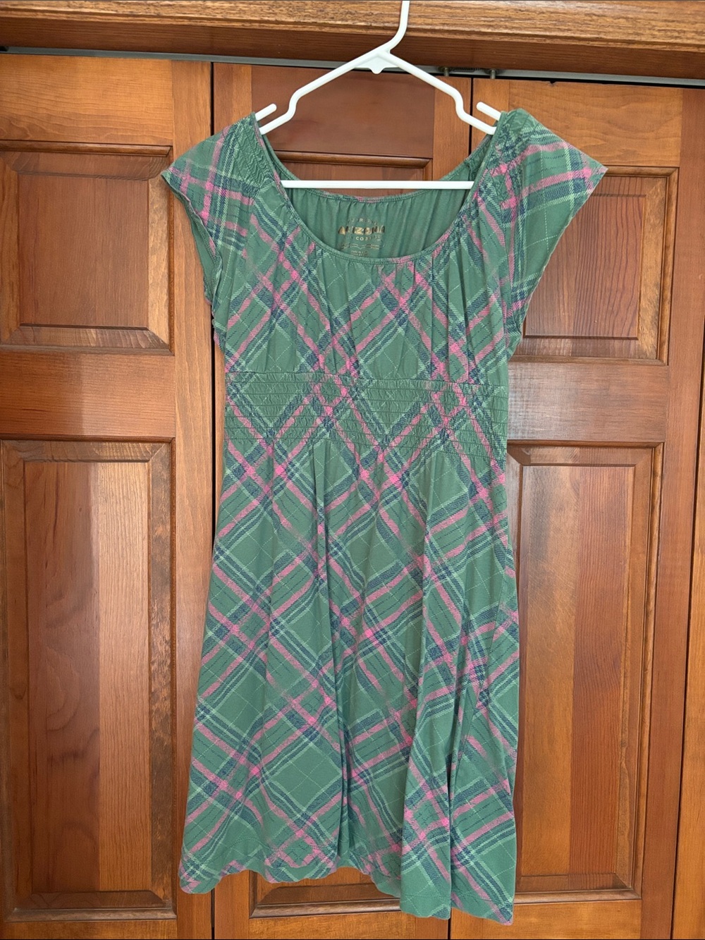 Short sleeve dress